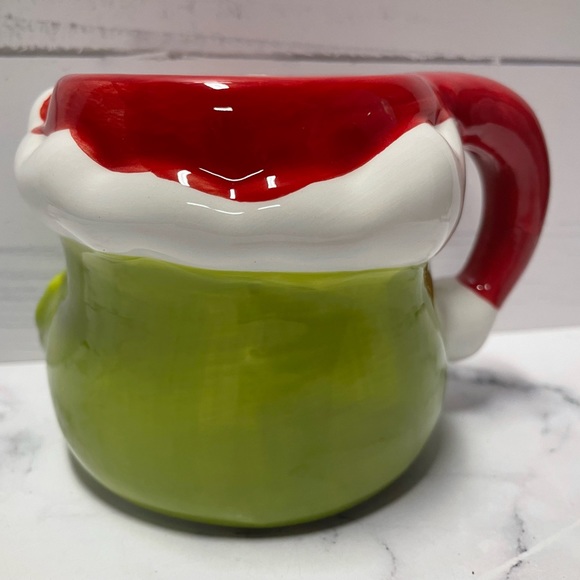 Grinch Santa Mug - Picture 4 of 6